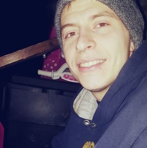 Meet your Posher, Ross